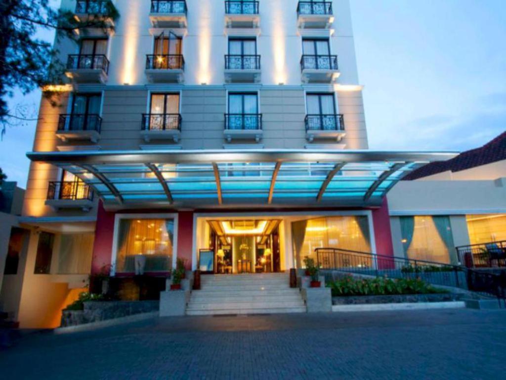 Asmila Boutique Hotel Μπαντούνγκ Εξωτερικό φωτογραφία