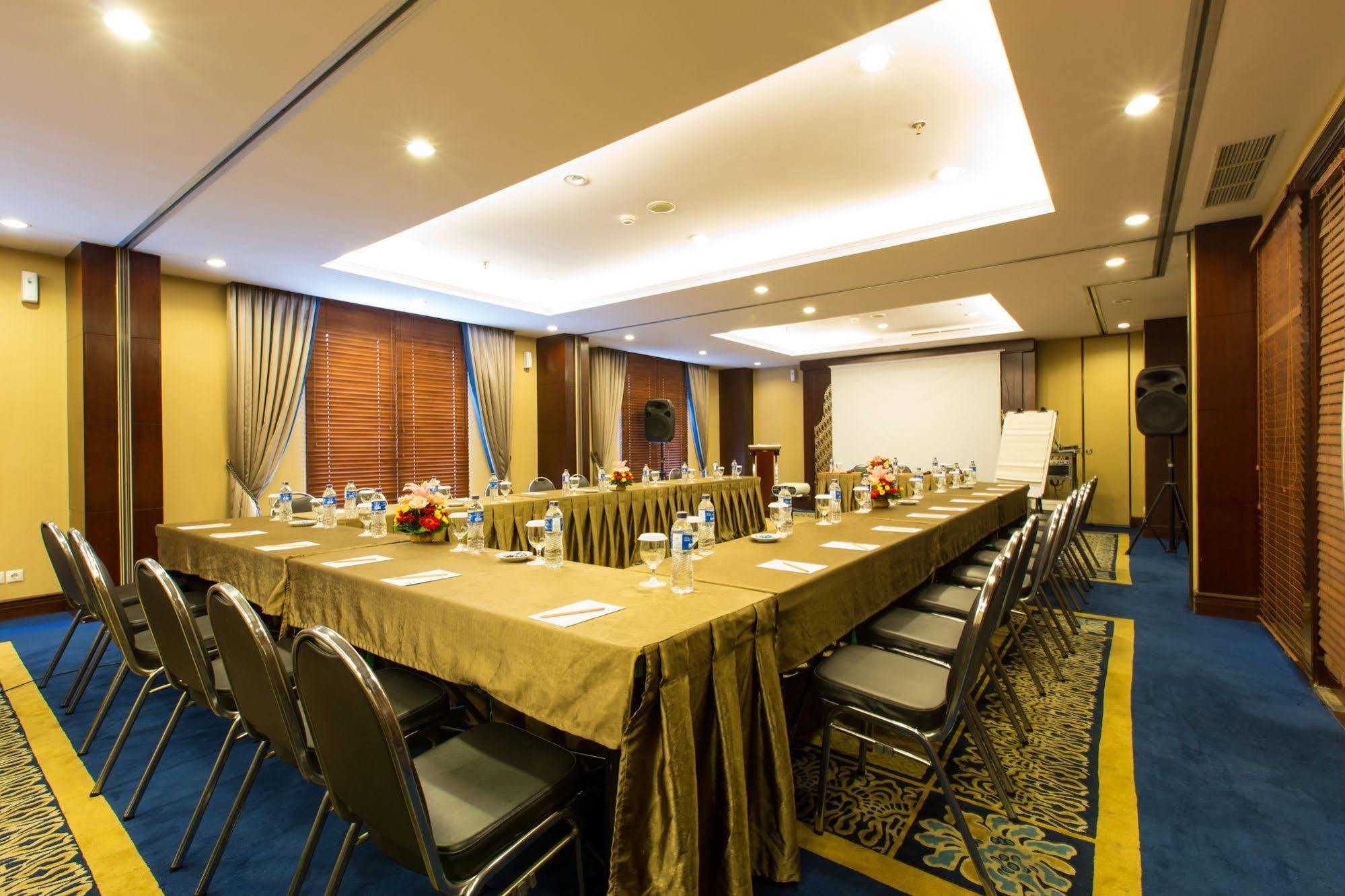 Asmila Boutique Hotel Μπαντούνγκ Εξωτερικό φωτογραφία