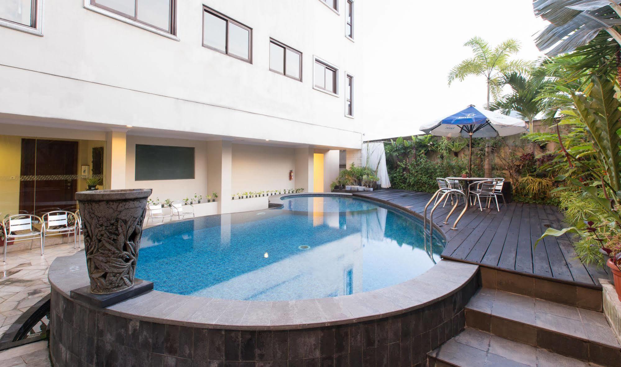Asmila Boutique Hotel Μπαντούνγκ Εξωτερικό φωτογραφία